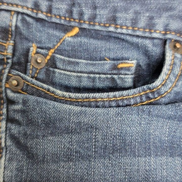 Mossimo Women's Bootcut Jeans Size 2S Medium Wash Blue Denim 28x28 - Picture 8 of 10